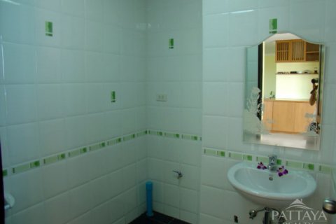 Condominio de 2 dormitorios en Pattaya, Tailandia № 45252 - foto 3