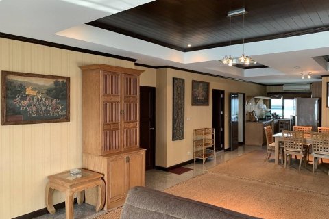 Condominio de 3 dormitorios en Pattaya, Tailandia № 45179 - foto 17