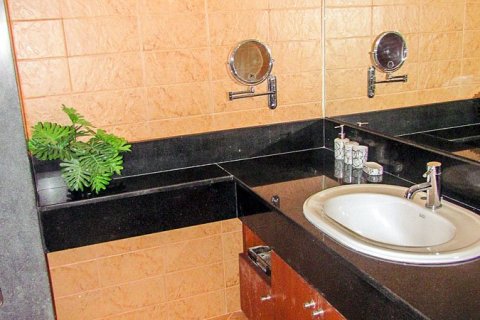 Casa de 3 dormitorios en Pattaya, Tailandia № 45429 - foto 9