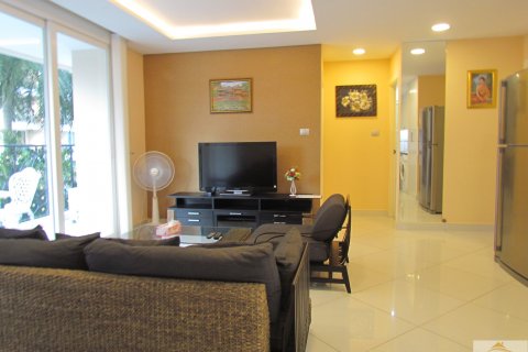 Condominio de 2 dormitorios en Jomtien Beach, Pattaya, Tailandia № 45061 - foto 2