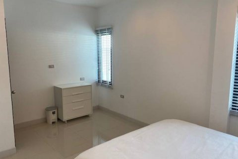 Casa de 3 dormitorios en Pattaya, Tailandia № 45463 - foto 10