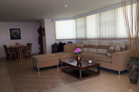 Condominio de 3 dormitorios en Jomtien Beach, Pattaya, Tailandia № 45005 - foto 2