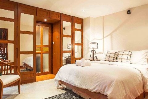 Casa de 4 dormitorios en Pattaya, Tailandia № 45470 - foto 9