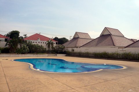Casa de 3 dormitorios en Pattaya, Tailandia № 45454 - foto 11