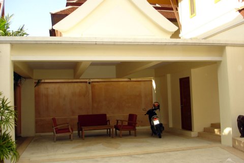 Casa de 3 dormitorios en Pattaya, Tailandia № 45553 - foto 3
