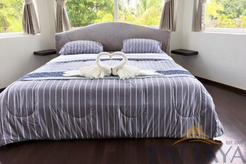 Casa de 3 dormitorios en Pattaya, Tailandia № 45499 - foto 14