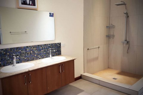 Casa de 3 dormitorios en Pattaya, Tailandia № 45530 - foto 13