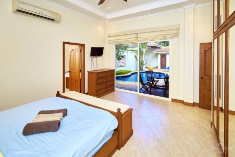 Casa de 2 dormitorios en Pattaya, Tailandia № 45525 - foto 17