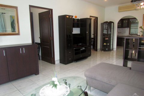 Casa de 2 dormitorios en Jomtien Beach, Pattaya, Tailandia № 45559 - foto 10