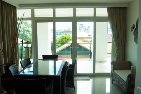 Condominio de 2 dormitorios en Pattaya, Tailandia № 45175 - foto 13