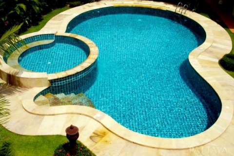 Casa de 3 dormitorios en Pattaya, Tailandia № 45554 - foto 17