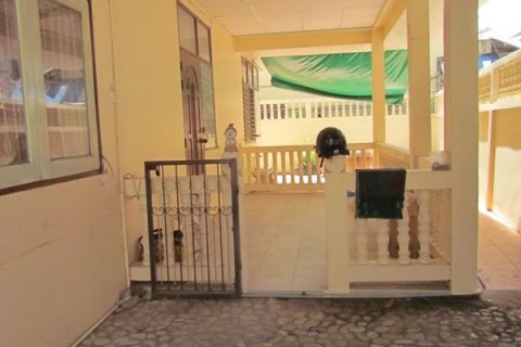 Casa de 3 dormitorios en Pattaya, Tailandia № 45436 - foto 3