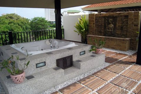 Casa de 2 dormitorios en Pattaya, Tailandia № 45452 - foto 9