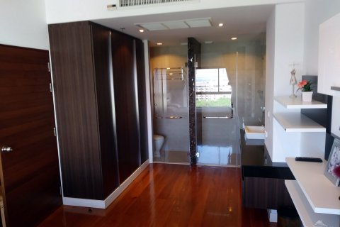 Condominio de 2 dormitorios en Pattaya, Tailandia № 45059 - foto 19