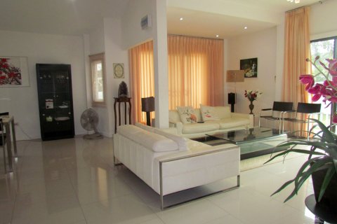 Casa de 3 dormitorios en Pattaya, Tailandia № 45432 - foto 6