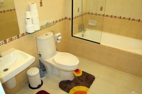 Casa de 4 dormitorios en Pattaya, Tailandia № 45550 - foto 13