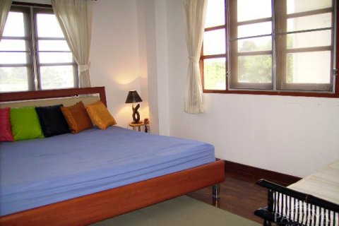 Casa de 3 dormitorios en Pattaya, Tailandia № 45428 - foto 10