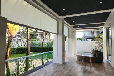 Casa de 4 dormitorios en Jomtien Beach, Pattaya, Tailandia № 20224 - foto 8