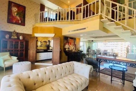 Sobre plano Chateau Dale Thabali en Pattaya, Tailandia № 28365 - foto 3