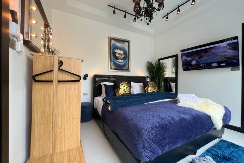 Casa de 8 dormitorios en Jomtien Beach, Pattaya, Tailandia № 45545 - foto 18