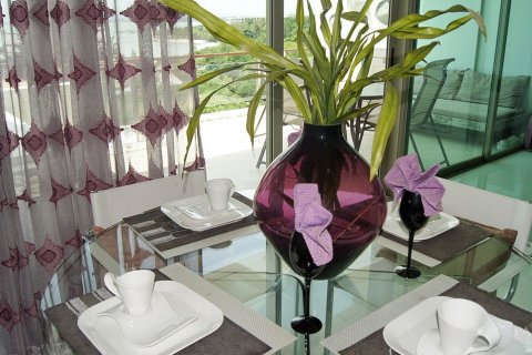 Condominio de 2 dormitorios en Pattaya, Tailandia № 45204 - foto 2