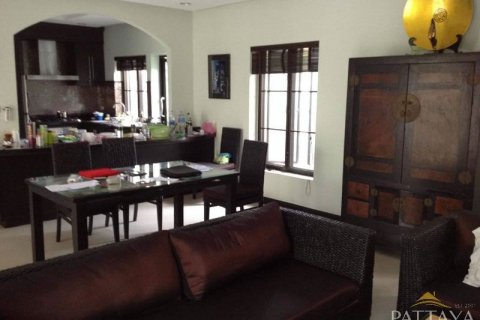 Casa de 3 dormitorios en Pattaya, Tailandia № 45477 - foto 6