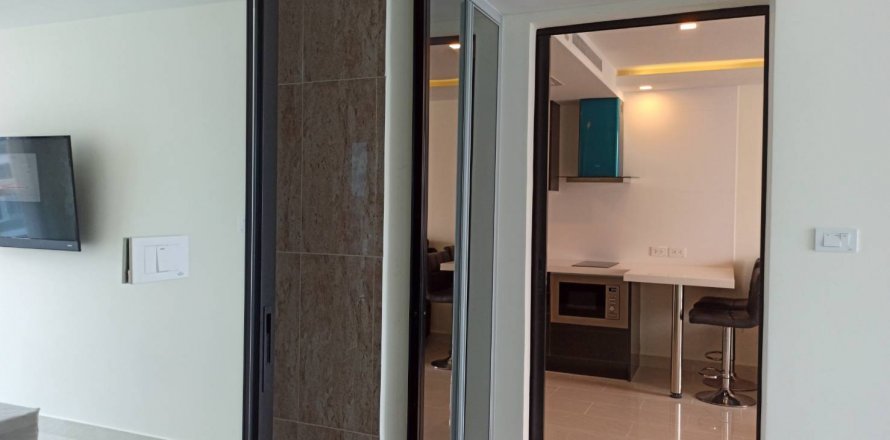 Condominio de 1 dormitorio en Pattaya, Tailandia en GRAND AVENUE RESIDENCE  № 45664