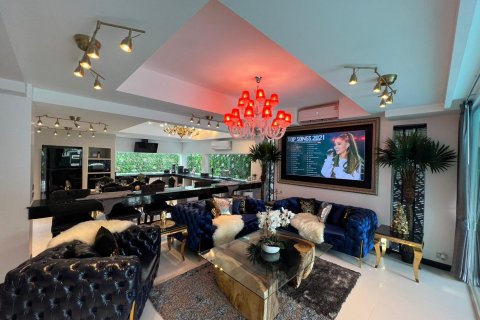Casa de 8 dormitorios en Jomtien Beach, Pattaya, Tailandia № 45545 - foto 4