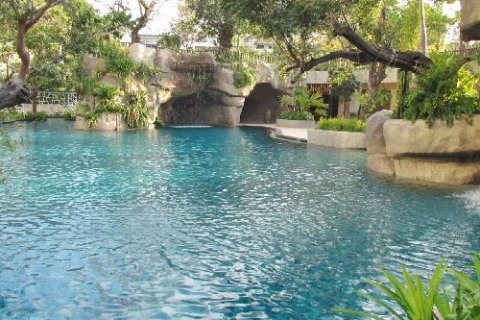 Sobre plano The Riviera Wongamat Beach en Pattaya, Tailandia № 25465 - foto 3