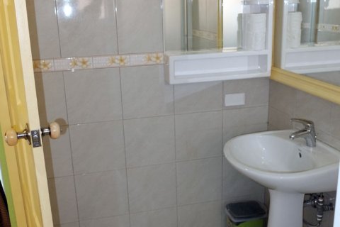Casa de 3 dormitorios en Pattaya, Tailandia № 45469 - foto 15