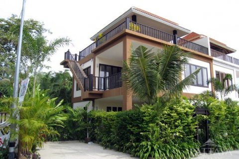 Casa de 2 dormitorios en Pattaya, Tailandia № 45452 - foto 18