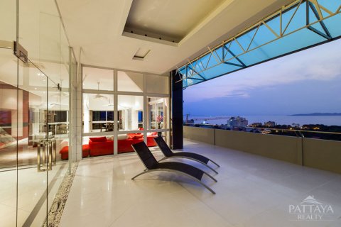 Condominio de 5 dormitorios en Pattaya, Tailandia № 45416 - foto 11