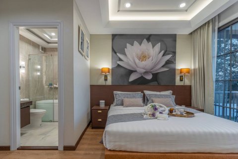 Casa de 4 dormitorios en Pattaya, Tailandia № 46328 - foto 24