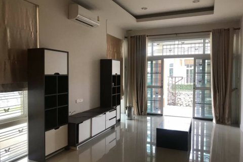 Casa de 2 dormitorios en Pattaya, Tailandia № 45543 - foto 7