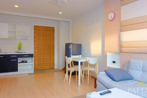 Condominio de 2 dormitorios en Pattaya, Tailandia № 45234 - foto 3