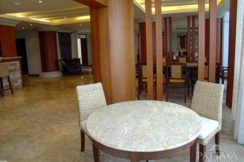 Condominio de 3 dormitorios en Pattaya, Tailandia № 45148 - foto 8