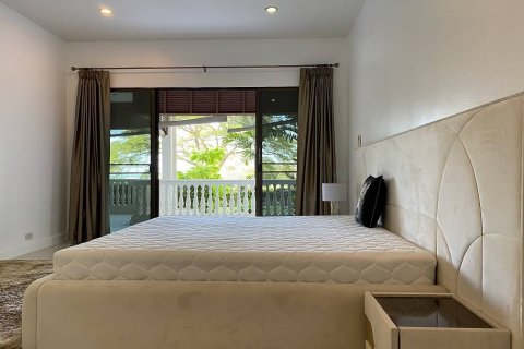 Condominio de 2 dormitorios en Pattaya, Tailandia № 45180 - foto 12