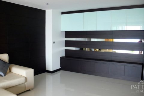 Condominio de 2 dormitorios en Pattaya, Tailandia № 45291 - foto 2