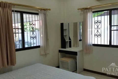 Casa de 2 dormitorios en Jomtien Beach, Pattaya, Tailandia № 45510 - foto 20