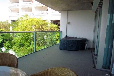 Condominio de 2 dormitorios en Pattaya, Tailandia № 45315 - foto 10