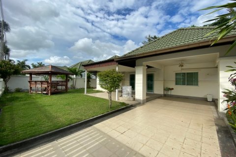 Casa de 3 dormitorios en Pattaya, Tailandia № 45486 - foto 8