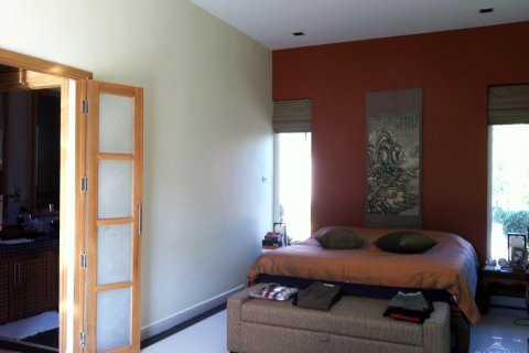 Casa de 3 dormitorios en Pattaya, Tailandia № 45501 - foto 4