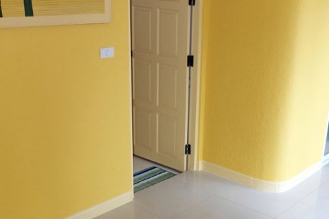 Casa de 3 dormitorios en Pattaya, Tailandia № 45469 - foto 11