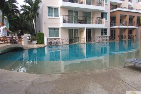 Condominio de 2 dormitorios en Jomtien Beach, Pattaya, Tailandia № 45061 - foto 23