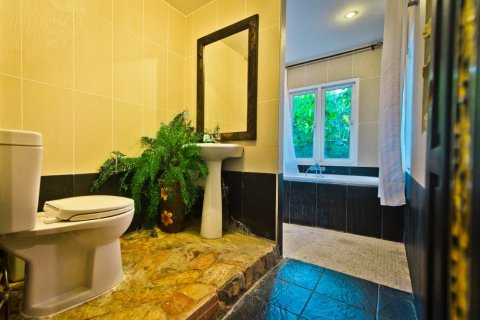 Casa de 6 dormitorios en Pattaya, Tailandia № 24304 - foto 8