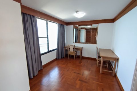 Condominio de 4 dormitorios en Pattaya, Tailandia № 45394 - foto 4