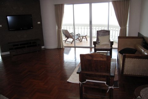 Condominio de 3 dormitorios en Pattaya, Tailandia № 45412 - foto 9