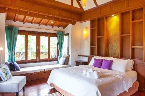 Casa de 4 dormitorios en Pattaya, Tailandia № 45470 - foto 5