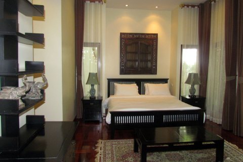 Casa de 2 dormitorios en Pattaya, Tailandia № 45509 - foto 20