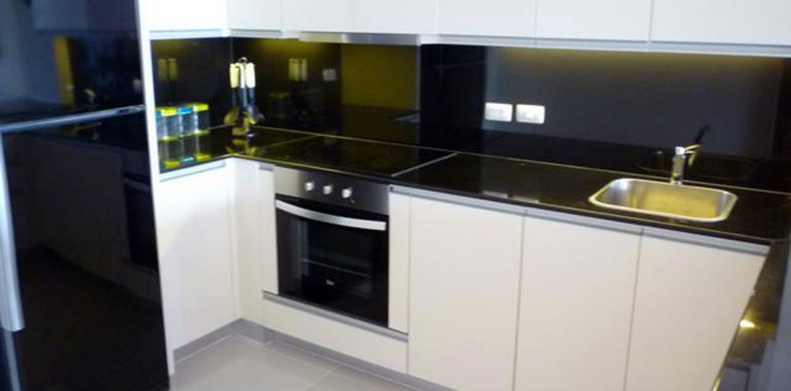 Condominio de 2 dormitorios en Pattaya, Tailandia № 45149